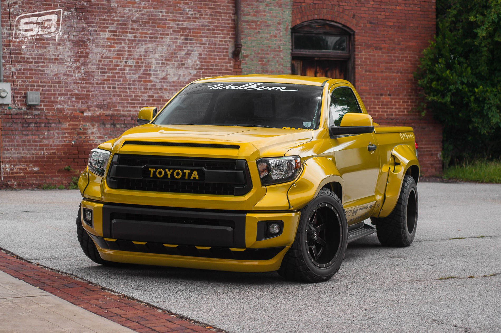 Toyota Tundra Police