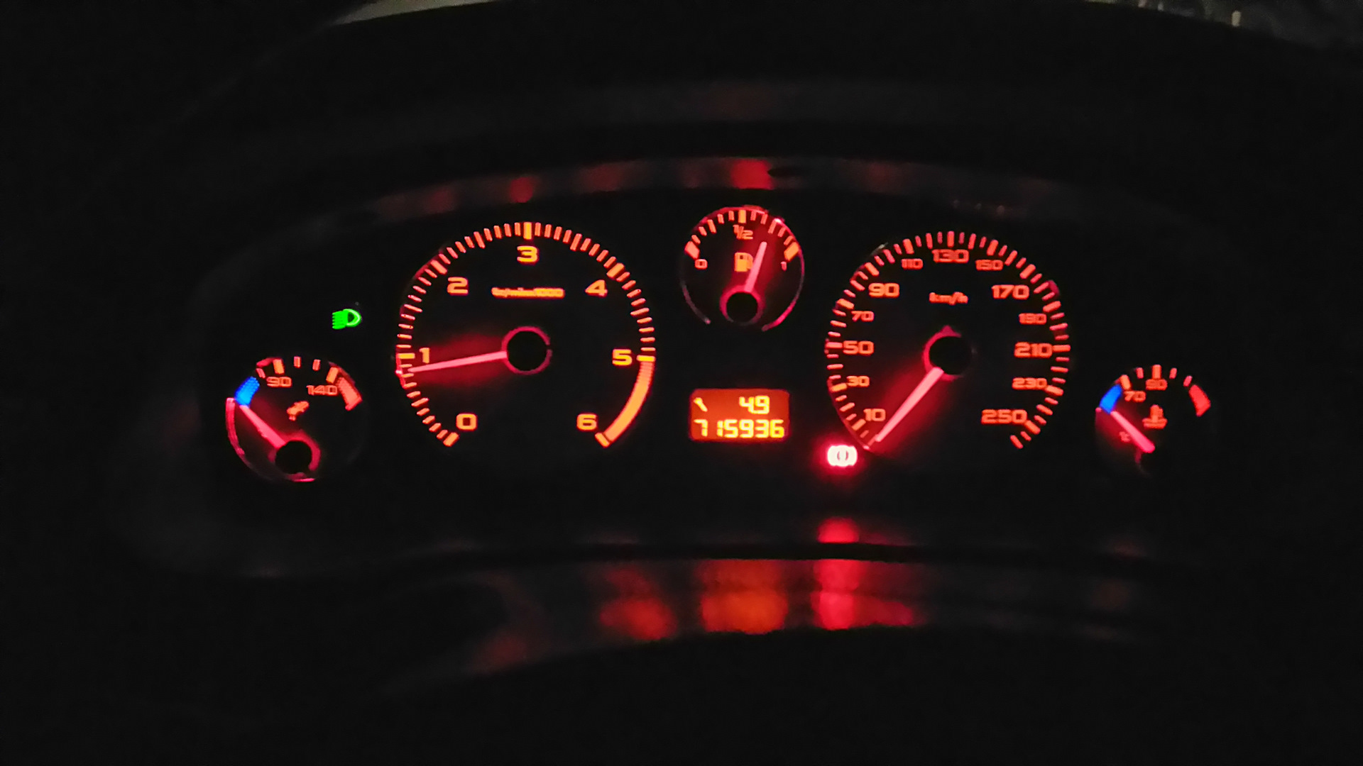 Приборная панель порше 911. Yukon denali приборка. Панель приборов в машине. Приборка раллиарт лансер 10. Жк приборная панель с алиэкспресс.