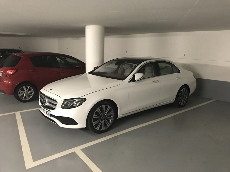 Фото в бортжурнале Mercedes-Benz E-class (W213)