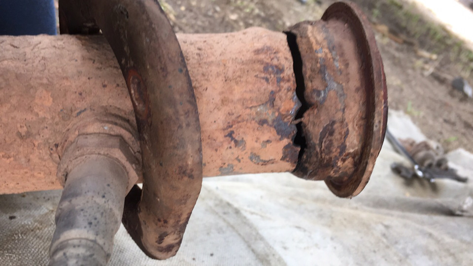 Приемная труба — УАЗ 3303, 2,9 л, 2011 года | поломка | DRIVE2