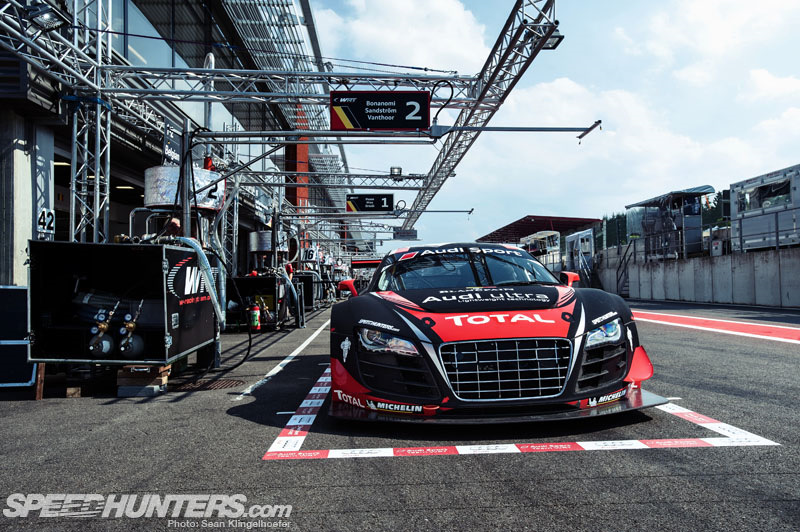 R8 LMS также в первые поколения была с R-Tronic — Audi R8 (1G)
