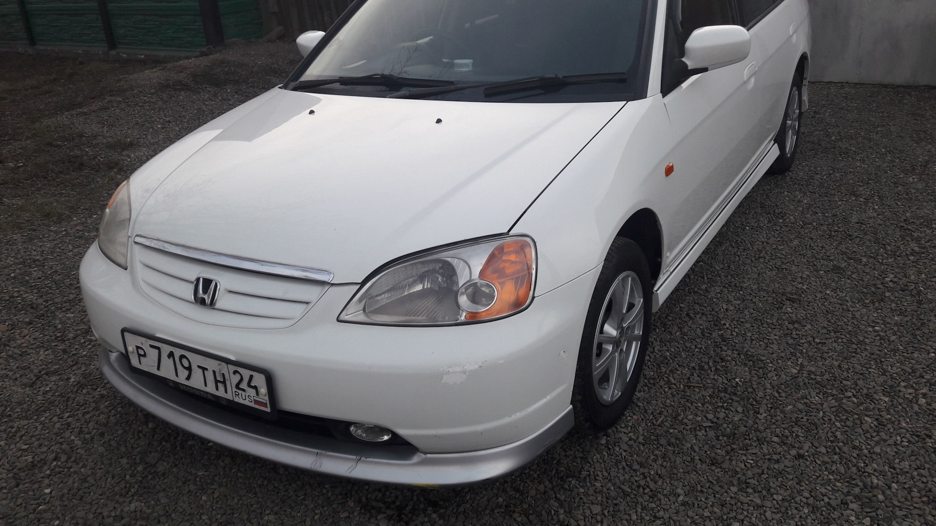 Губа… С мира по нитке. — Honda Civic Ferio (7G), 1,5 л, 2002 года ...