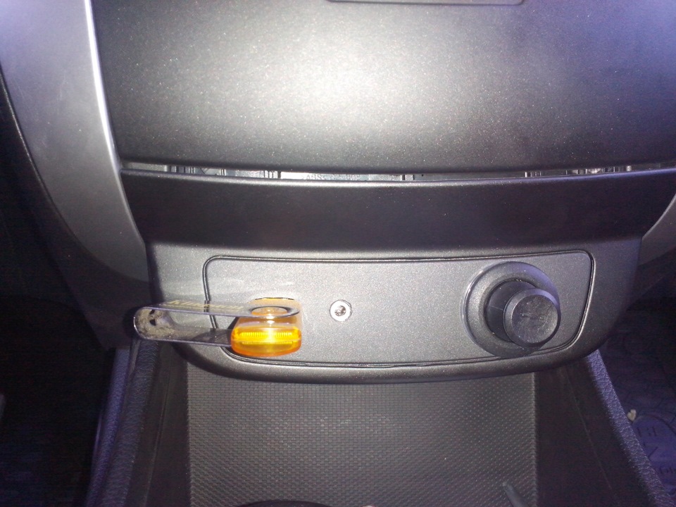 5-ниточный оверлок jack jk-e4s-5-m03/333. швейная машина jack w4-d-01gb. Ssangyong actyon 2012 автомагнитола. установка jack. струбцина для смыкания досок настила 75 мм.