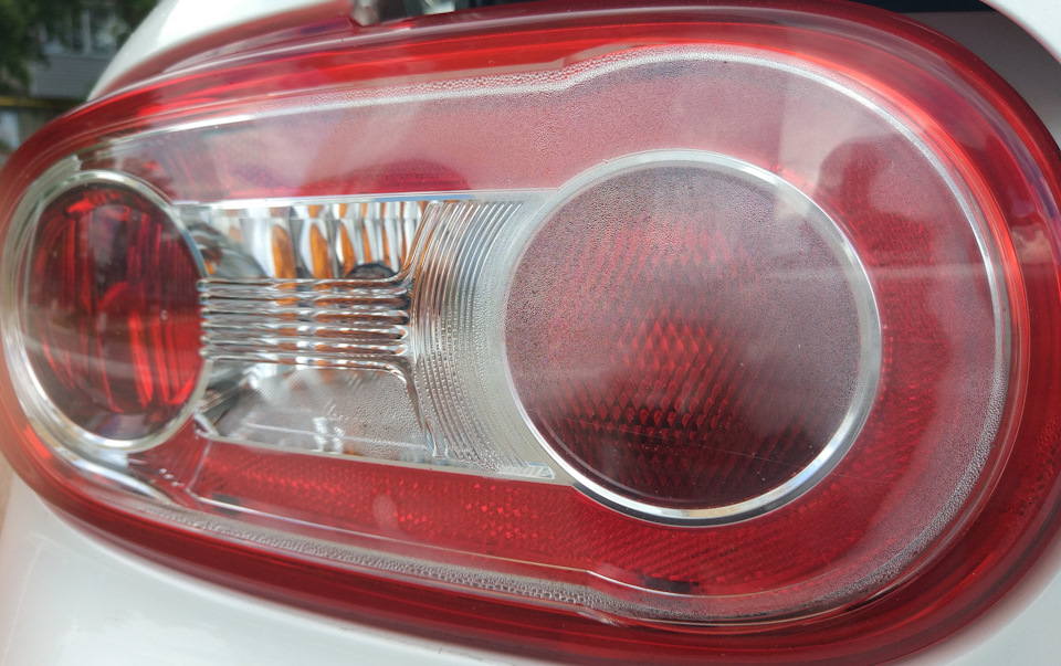 Запотевание задних фонарей и гербарий — Mazda MX-5/Miata (NC), 2 л ...