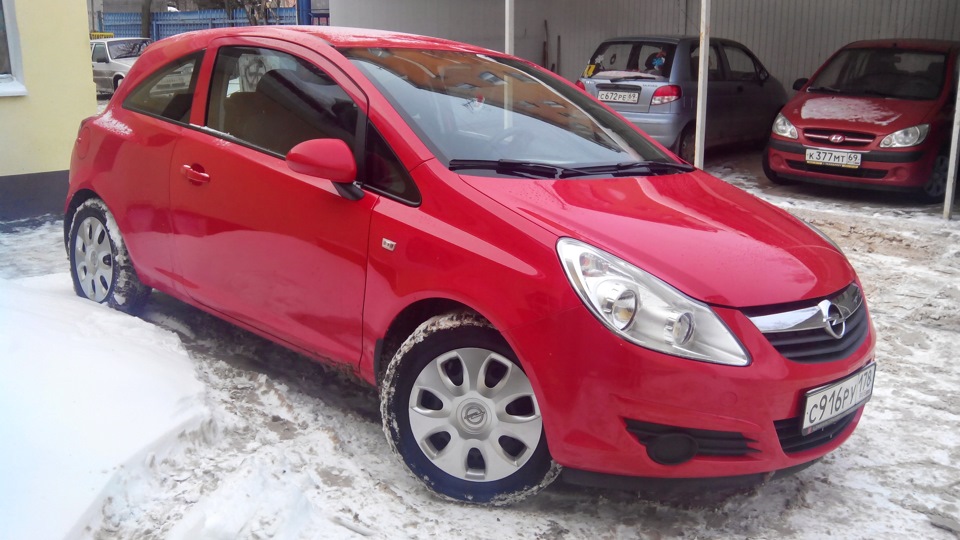 Opel Corsa Red