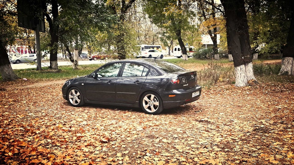 Симферополь Настроение Осень — Mazda 3 (1G) BK, 2 л, 2006 года ...