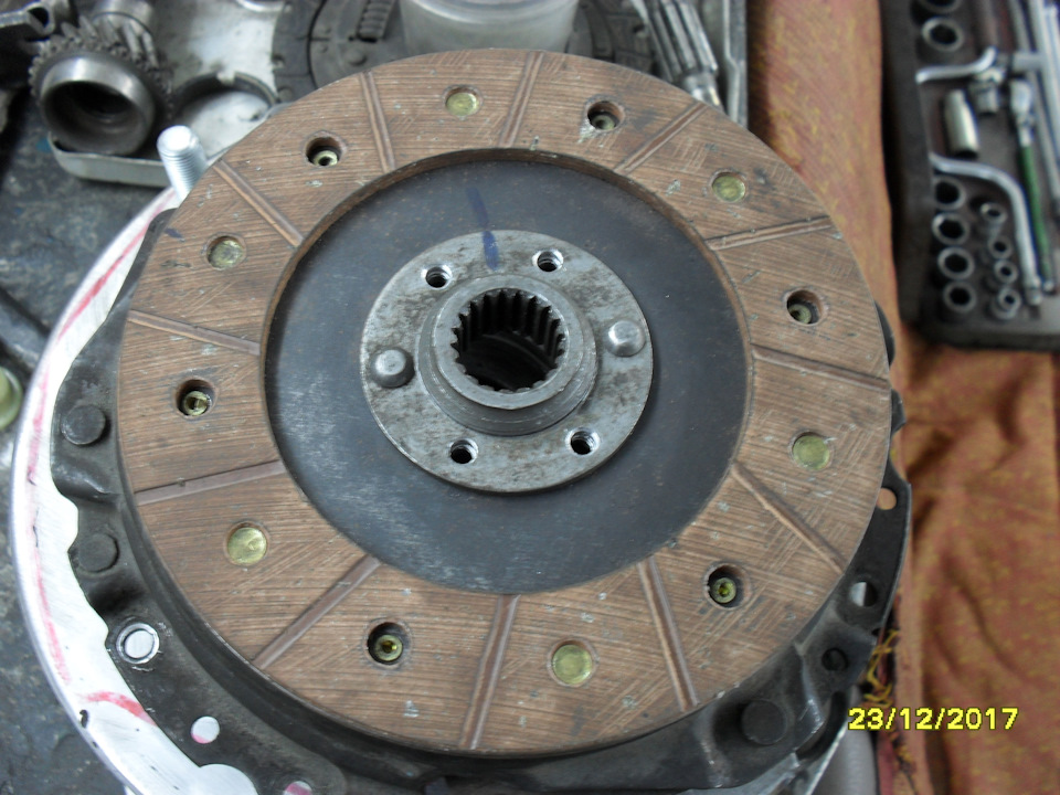 Фото в бортжурнале Самодельный минитрактор