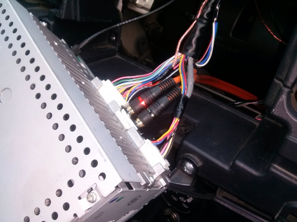 AUX, линейники, саб + размеры — Mitsubishi Lancer X, 2 л, 2008 года ...