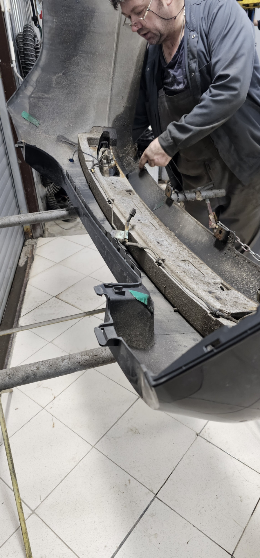 Установка датчиков парковки — Chevrolet Epica, 2 л, 2012 года | визит ...