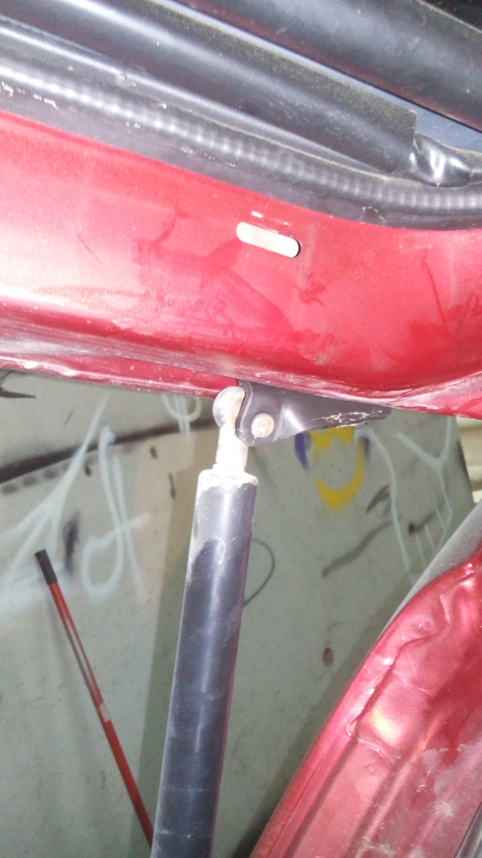 b904246s 960 амортизаторы задней двери honda orthia