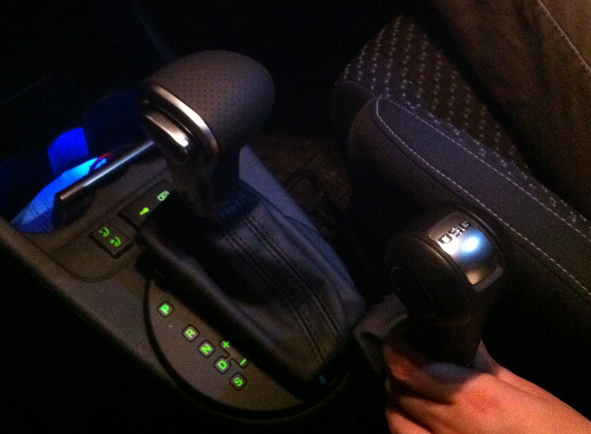 nasazhivaetsya-na-fallos