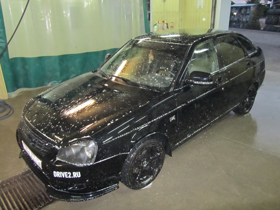 Новая решете радиатора SE — Lada Приора хэтчбек, 1,6 л, 2011 года ...