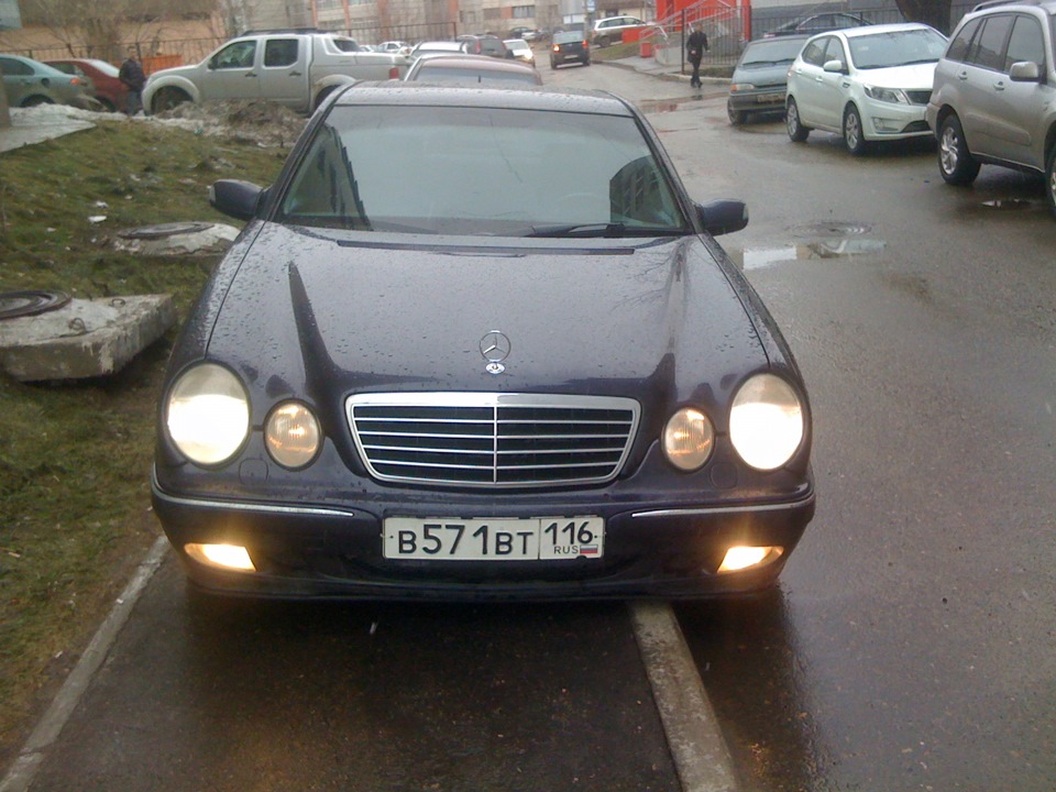 Новая эмблема на капот, ремонт противотуманок и установка пыльника под ...