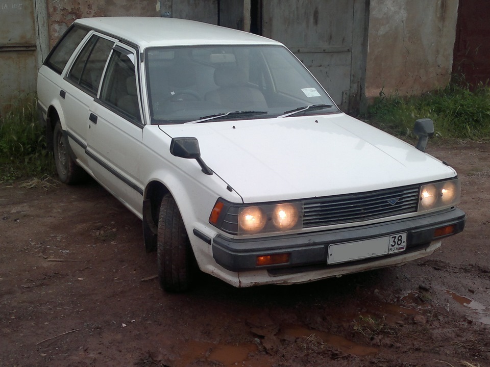 Nissan Bluebird 1987