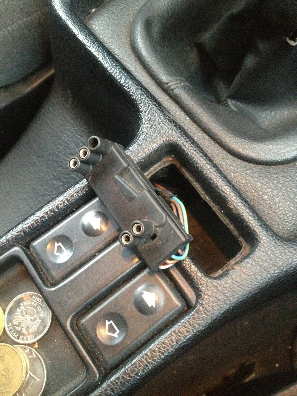 Кнопка аварийки снова жива — BMW 5 series (E34), 2 л, 1991 года ...