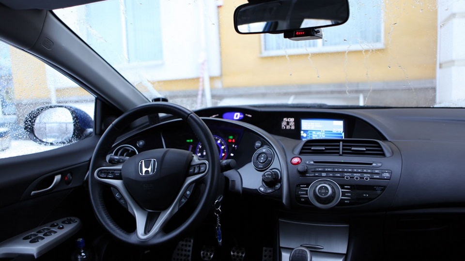 Интерьер honda civic 5d