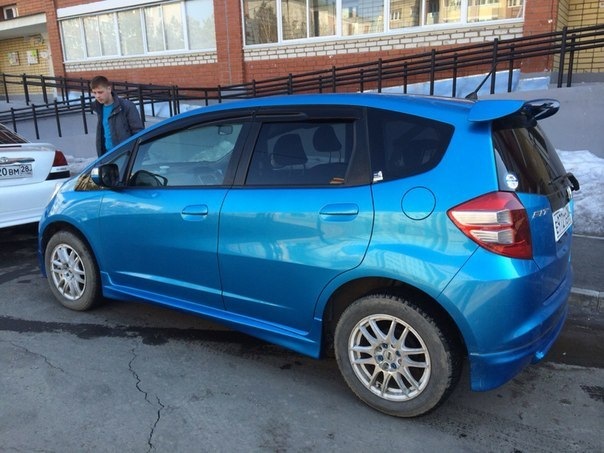 Honda Fit Blue 2013