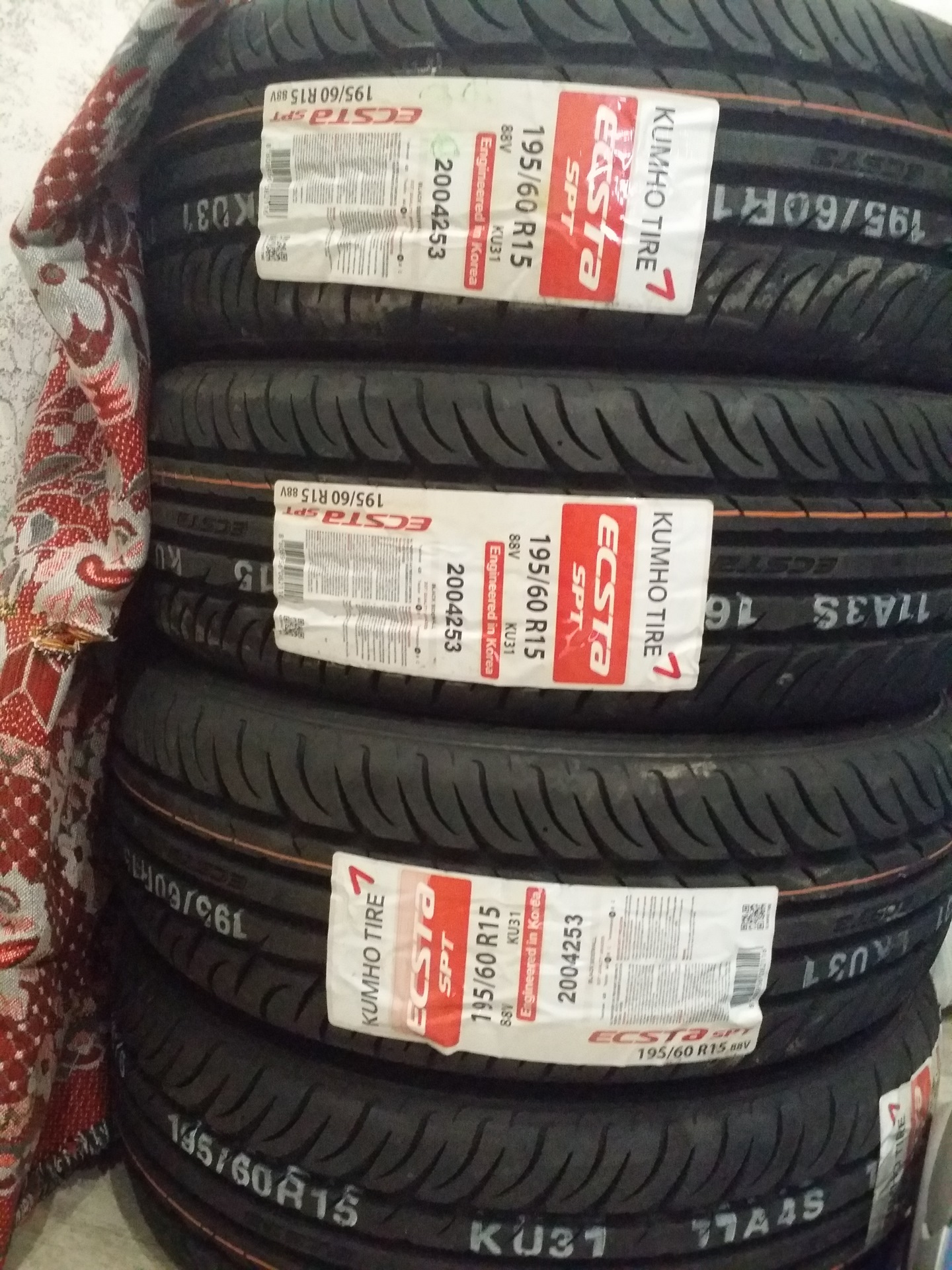 Kumho ecsta spt ku31