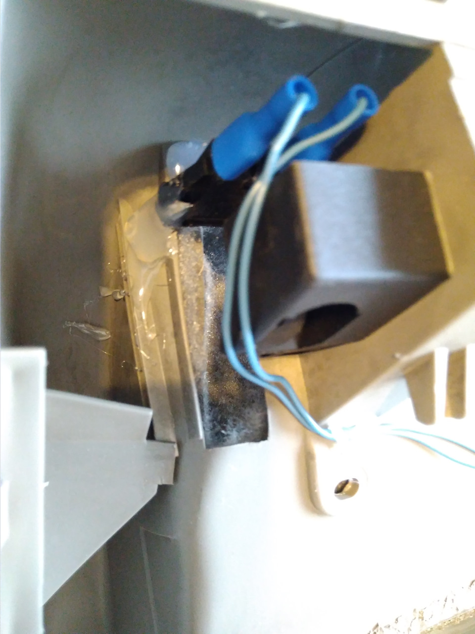 Установка концевика — Volkswagen Golf Variant (Mk3)