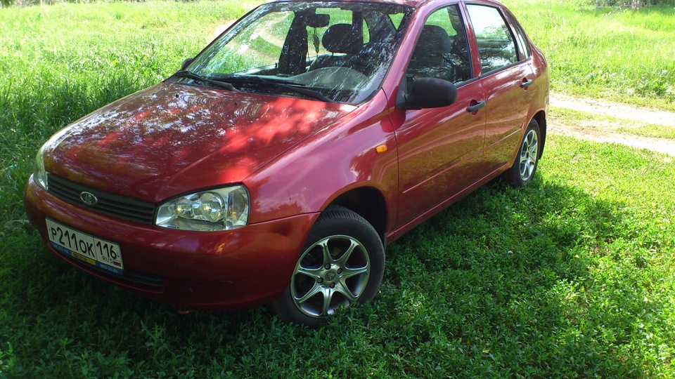 Тосол и тормозуха — Lada Калина седан, 1,6 л, 2006 года | расходники ...