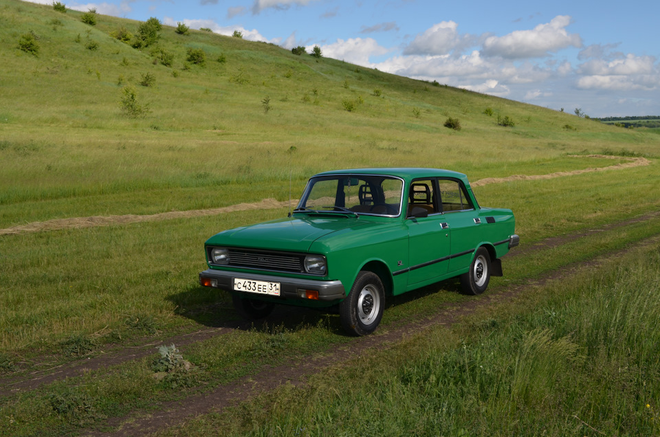 До скольки разгоняется москвич 2140