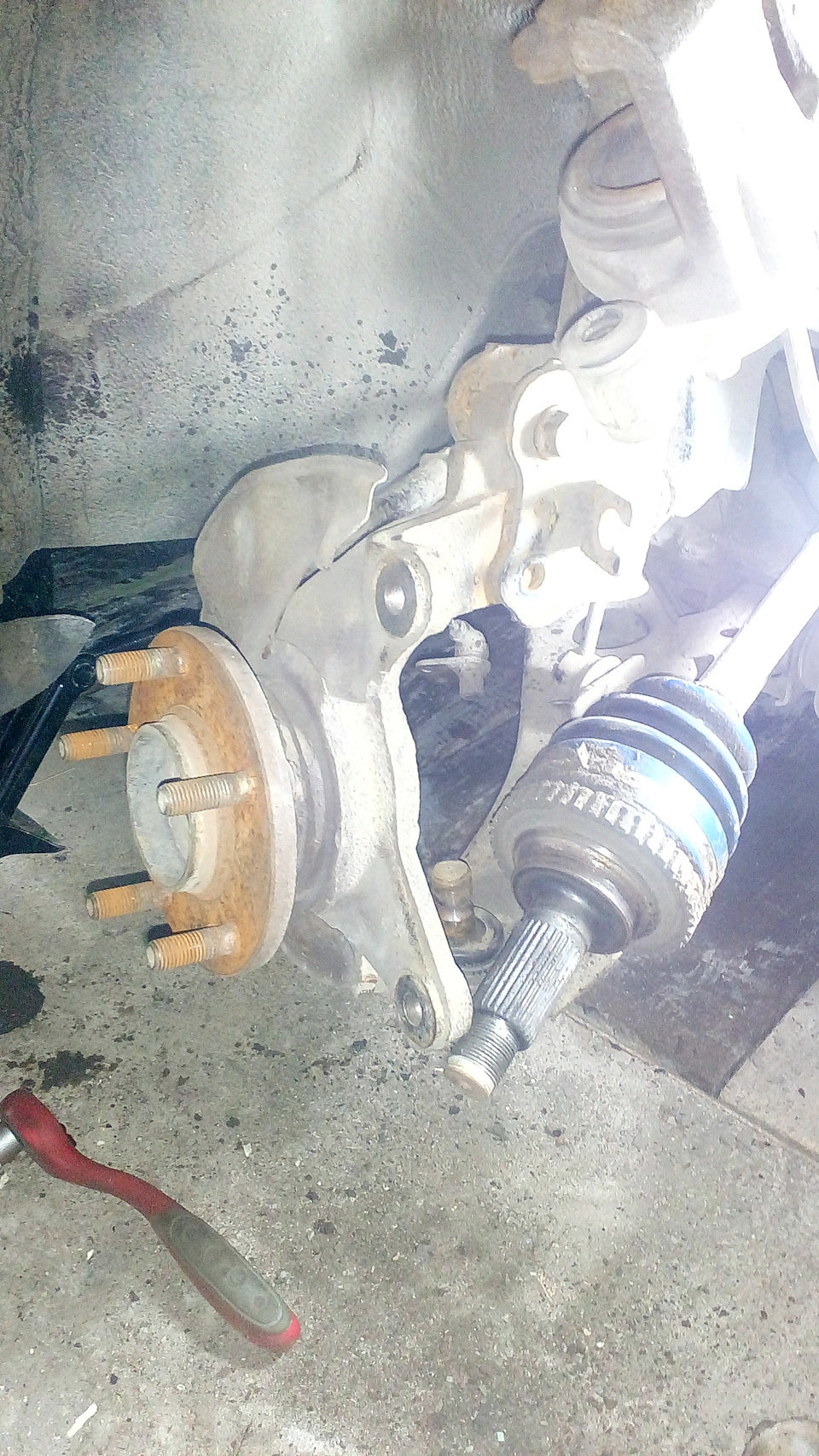 Замена ступечного подшипника, внешнего шруса. — Mazda 626 IV (GE), 1,8 ...