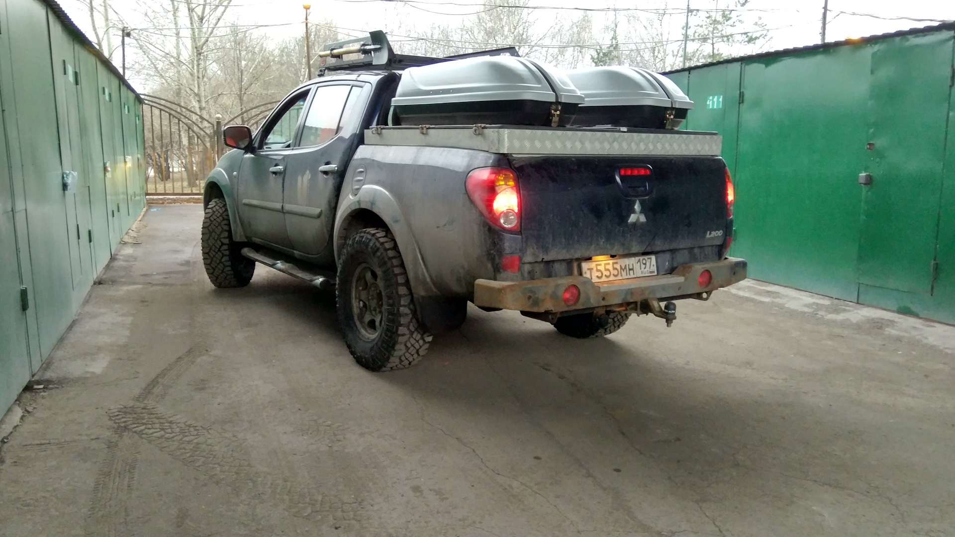 РљСѓРЅРі ARB Triton