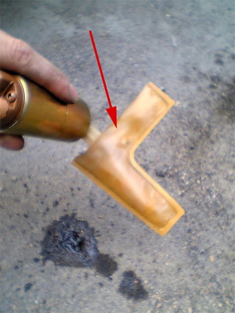 Do it yourself - Replacing the fuel filter - Toyota Corolla 16 L 2002