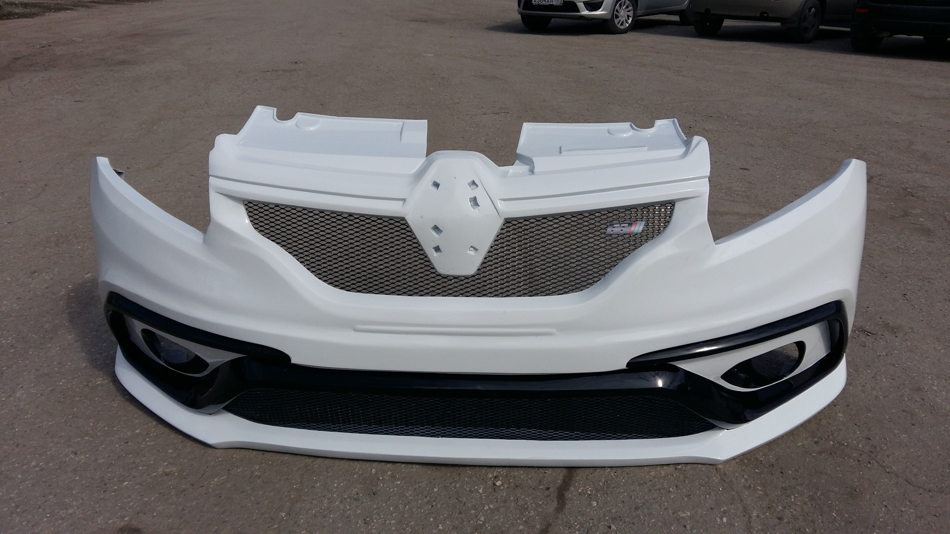 Передний бампер лансер 10. Ауди 80 пороги из пены. Бампер ауди а5 в стиле rs. Изделия из стекловолокна. Производство бамперов.