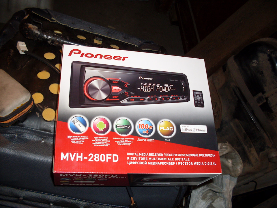 Новая голова Pioneer MVH-280FD с мощей 40/100Вт — Lada 21099, 1,5 л ...