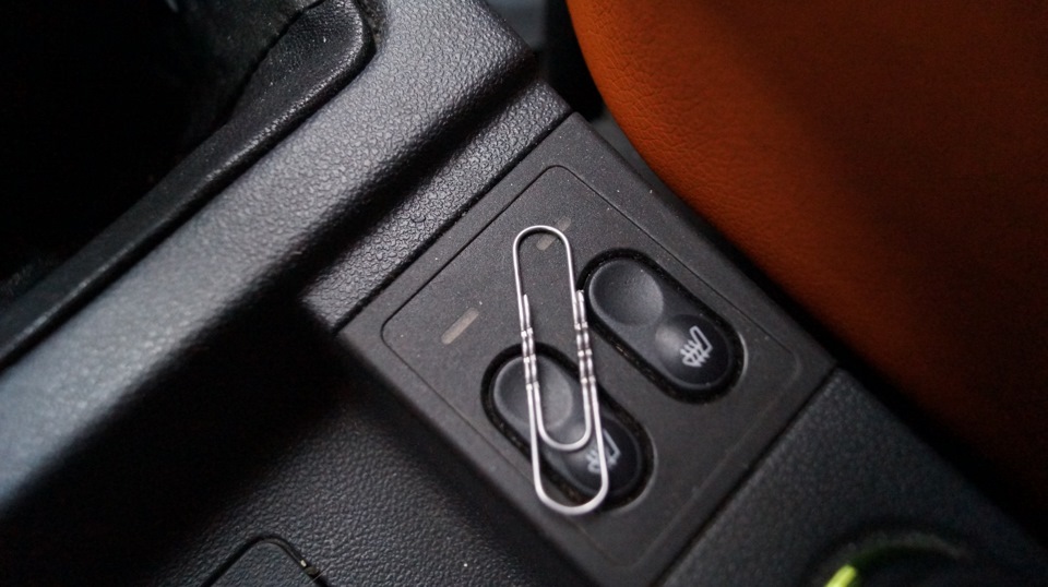 шторки — Lada Приора хэтчбек, 1,6 л, 2008 года | аксессуары | DRIVE2