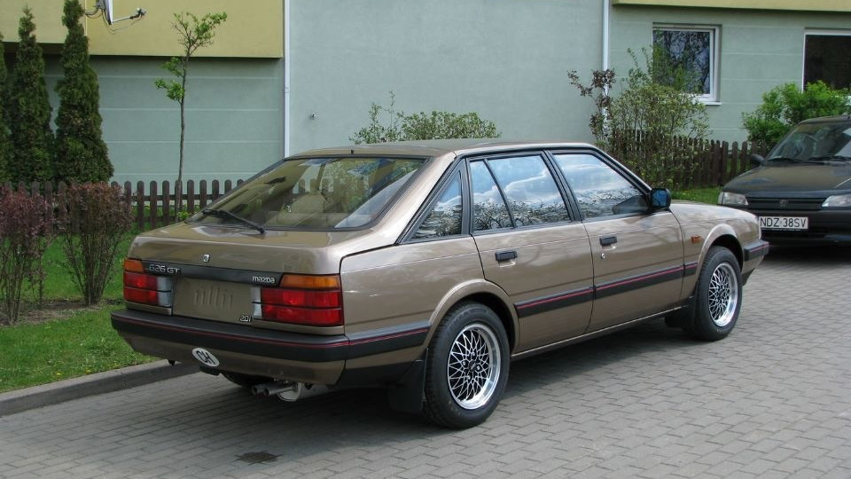 Mazda 626 GC 1986