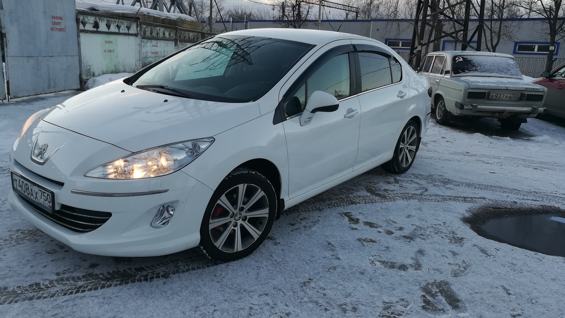 Peugeot 408 1.6 бензиновый 2012 | 1.6 Turbo 150 hp на DRIVE2