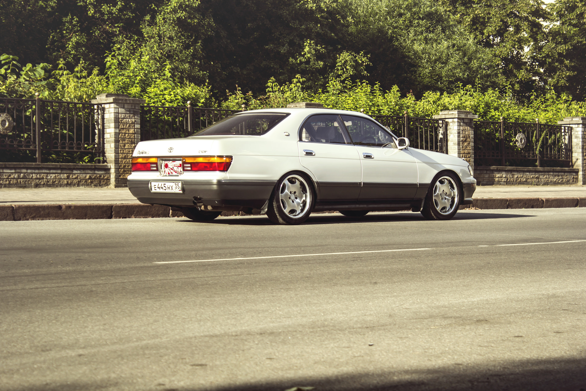 Краун 140. Toyota Crown 140. Toyota Crown 140 stance. Toyota Crown s140 стенс. Toyota Crown s140 stance.