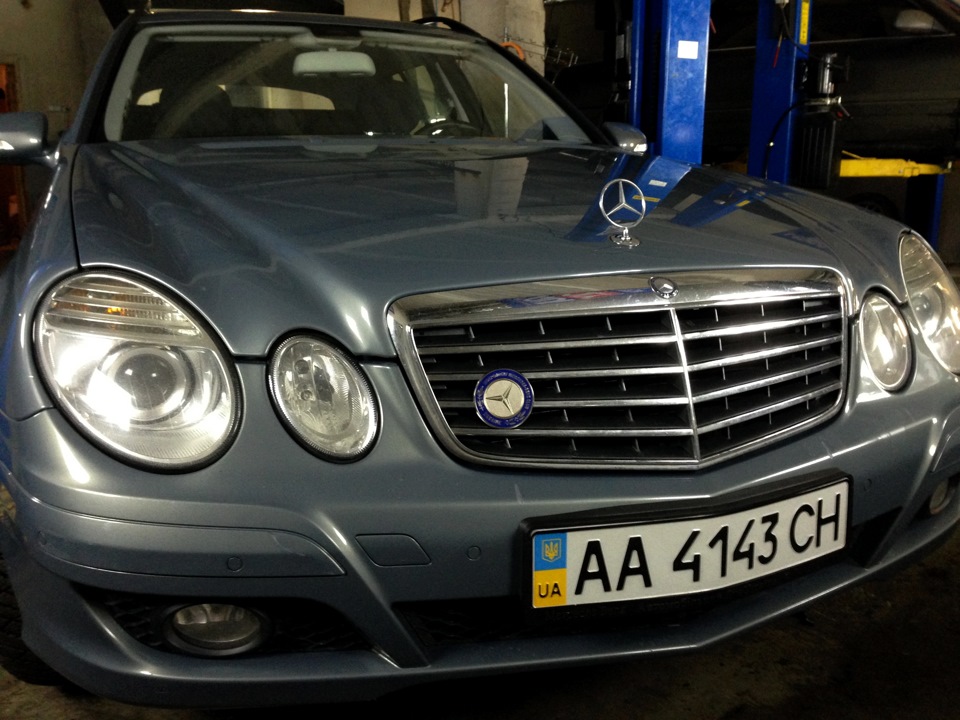 Фото в бортжурнале Mercedes-Benz E-Class Estate (S211)