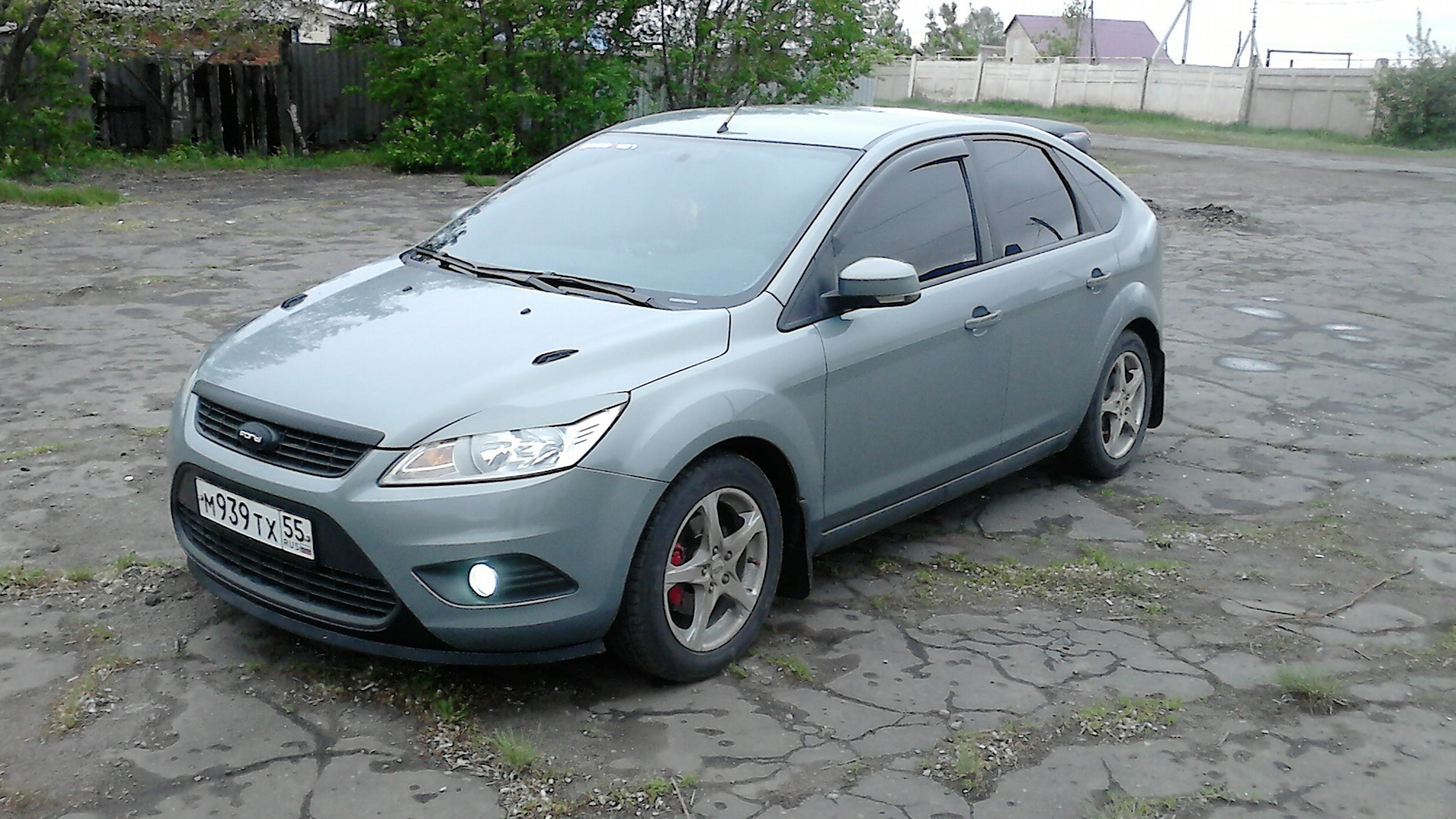 Ford Focus 2 Рестайлинг голубой