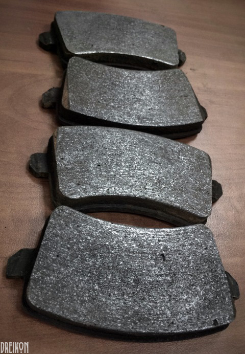 b9e64des 960 Свистят передние колодки при торможении что делать