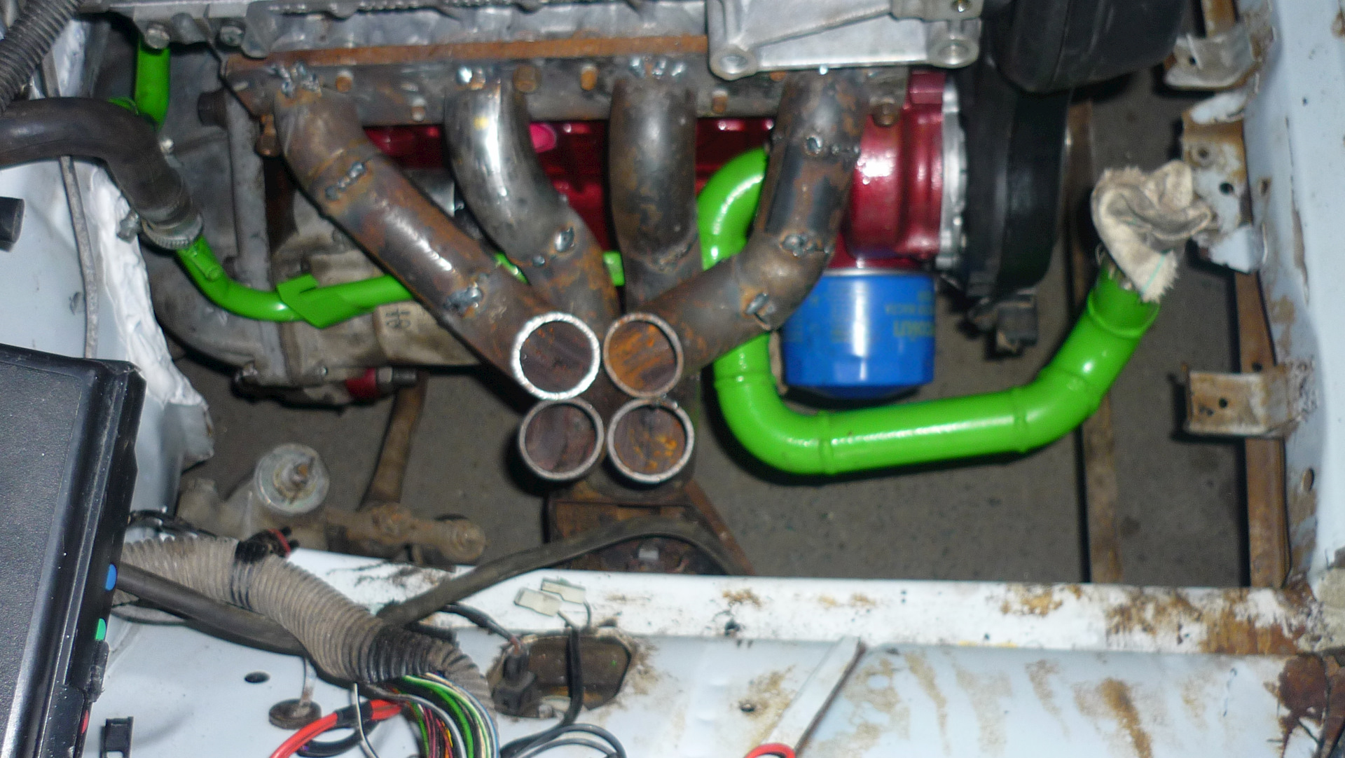 Система охлаждения 2107 16v. Радиатор на турбо ваз классика 16v. Охлаждение 2107 16v. Ваз 2107 турбо 16v. Система охлаждения ваз 2107 16v.