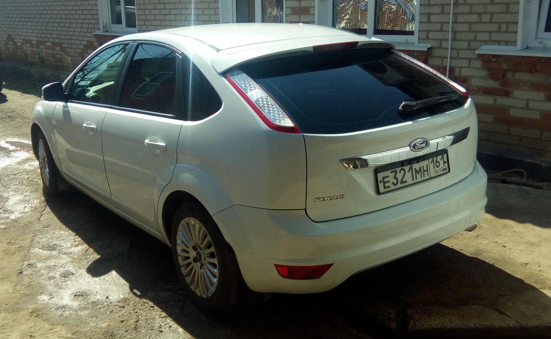 Бейсболки для мидов. — Ford Focus II Hatchback, 1,6 л, 2008 года | автозвук  | DRIVE2