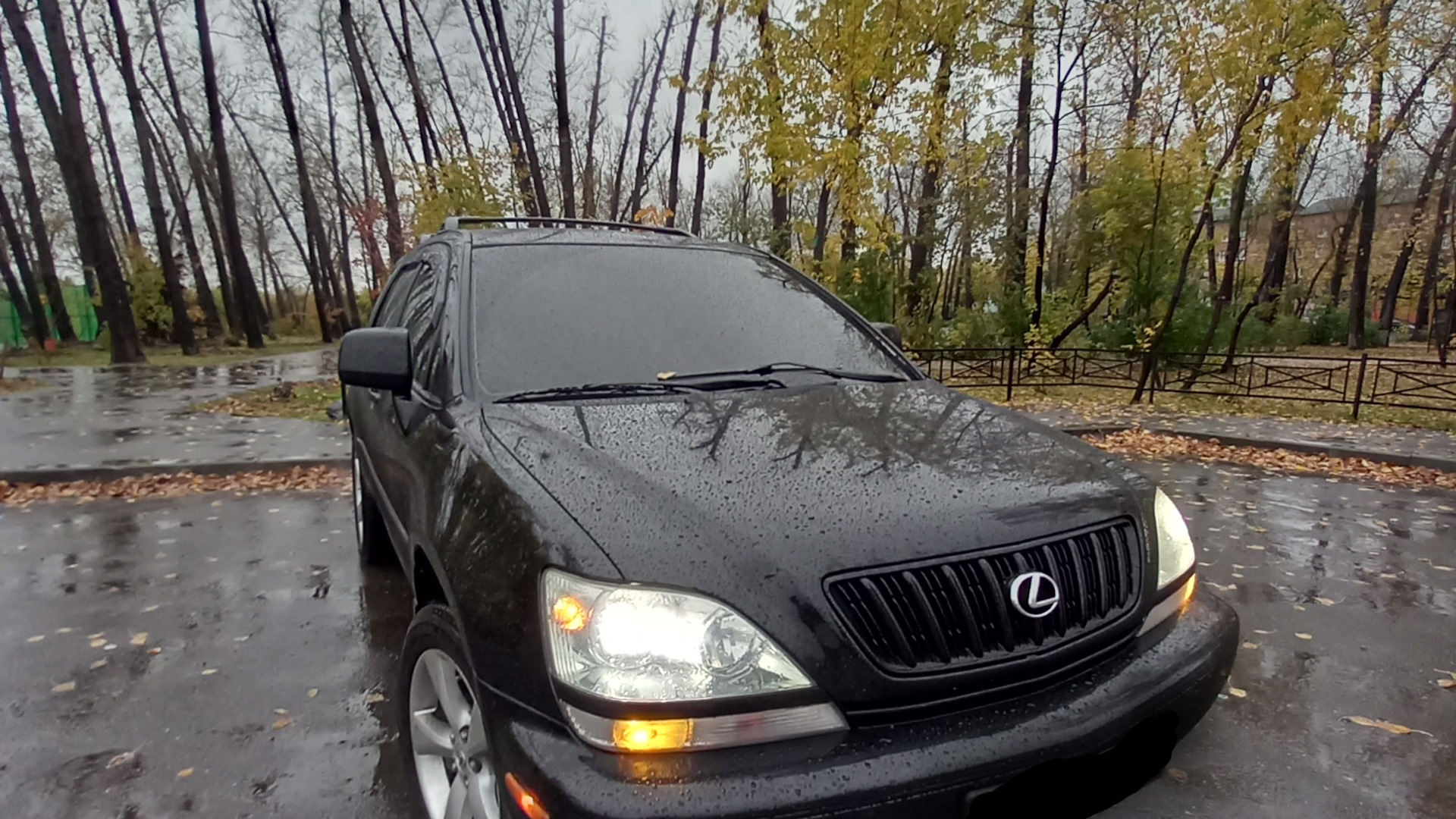 Lexus RX (1G) 3.0 бензиновый 2001 | Black на DRIVE2