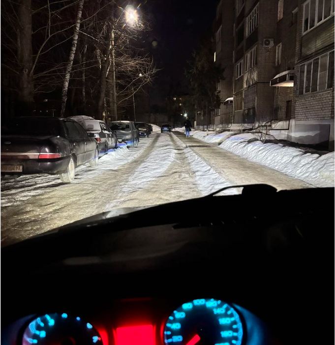 Противотуманные фары на Лада Веста Гранта Fl с линзой от EALights ...