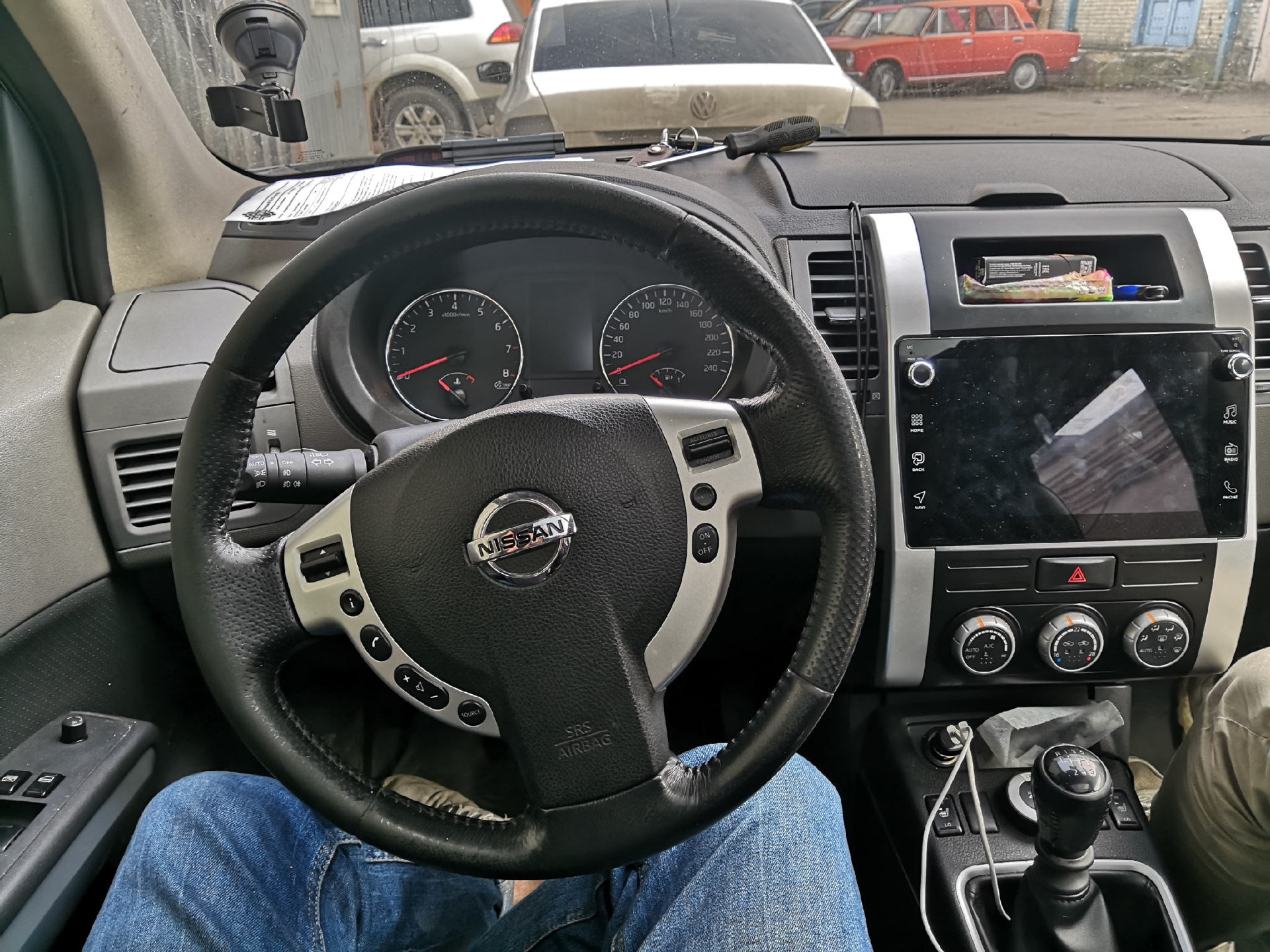 Панель x trail t31. Nissan x-Trail 2008 торпеда. Nissan x Trail 2008 салон. Ниссан х-Трейл 2008 торпеда. X Trail 2008 салон.