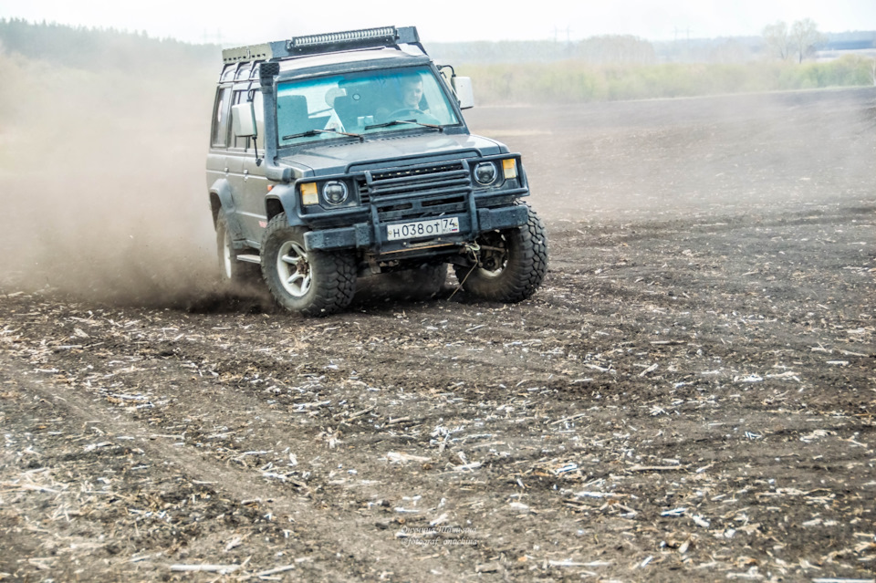 Фото в бортжурнале Mitsubishi Pajero (1G)