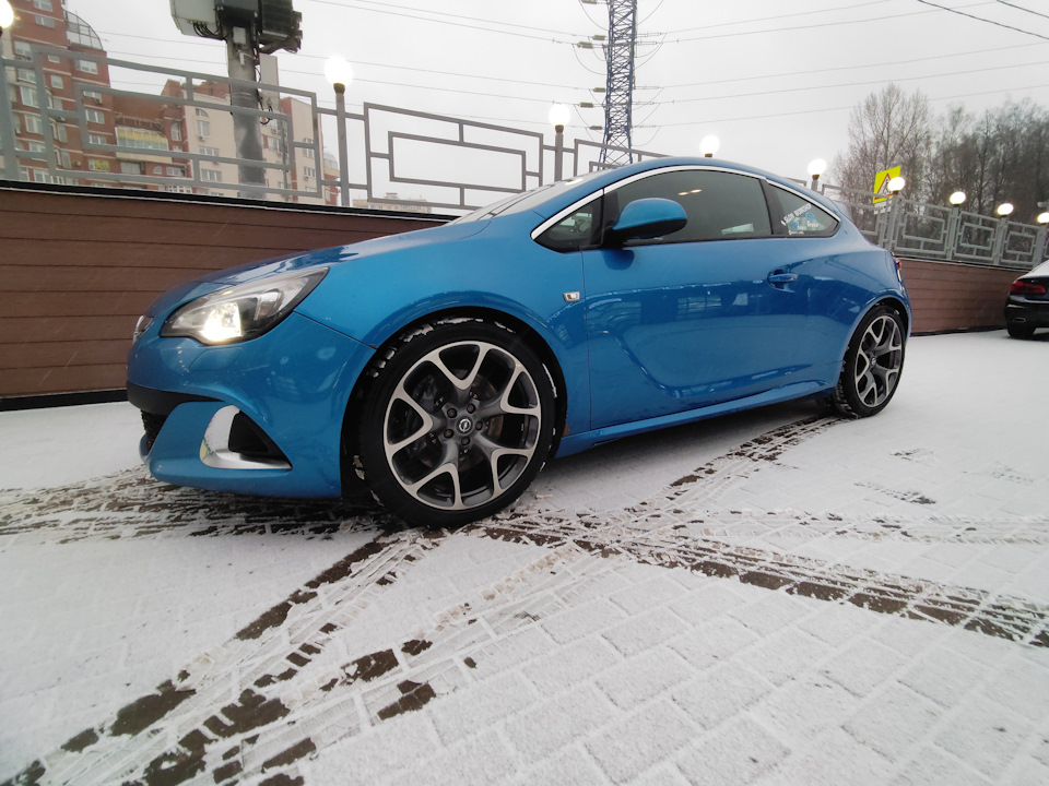диски опель астра j opc. диски opc r20 opel astra j. диски insignia opc r20. колеса opel astra opc r20. Opel astra opc 2021.
