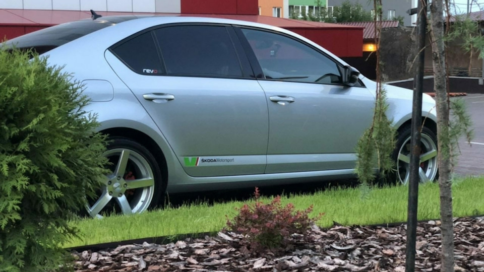 Skoda Octavia FL/🌏 Созвездие 🌏