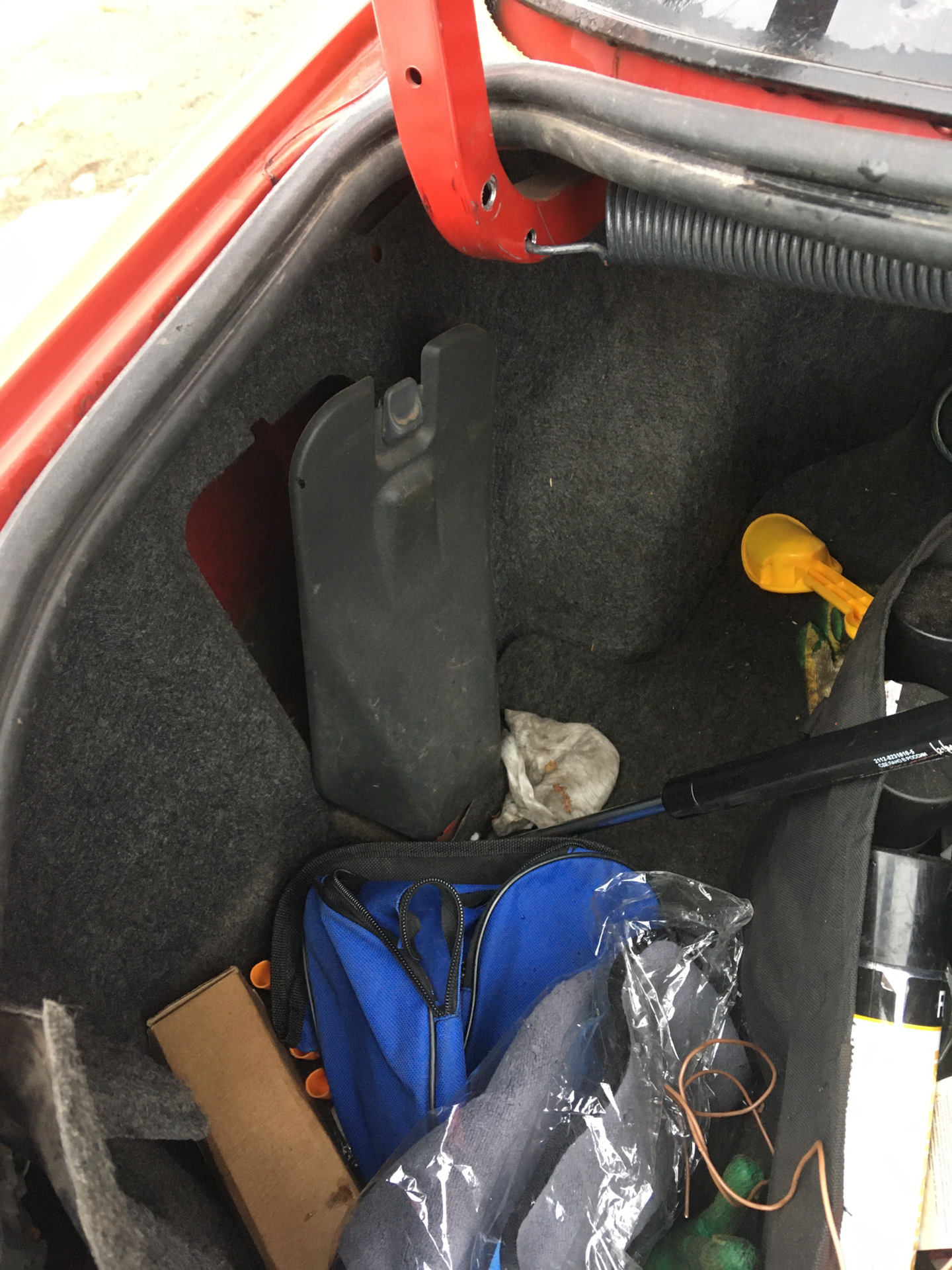 Не держится багажник Subaru Legacy b11 — DRIVE2