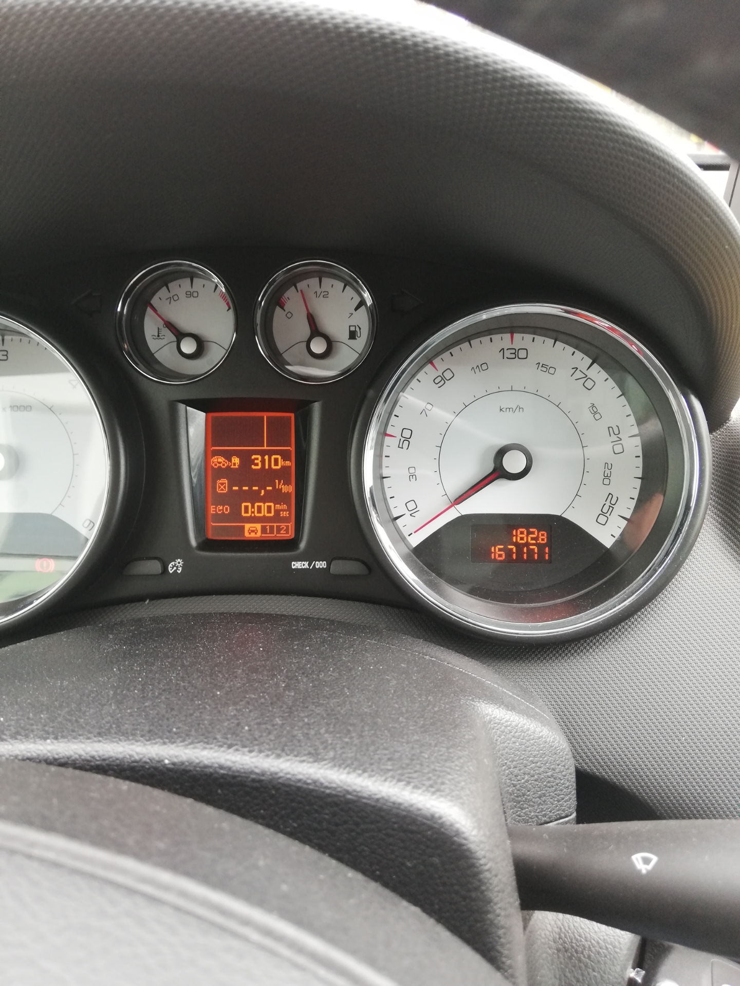 ТО замена масла — Peugeot 308 SW (1G), 1,6 л, 2011 года | плановое ТО ...