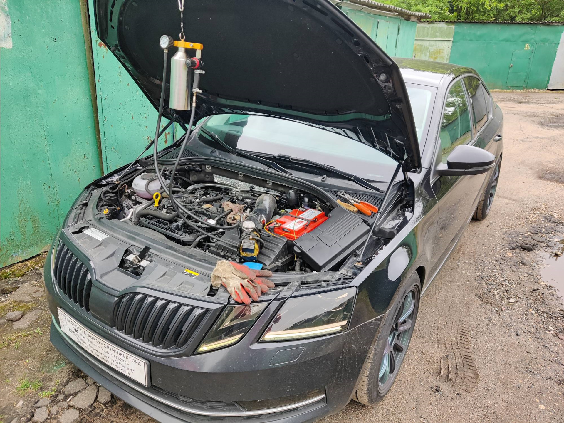 Skoda Octavia A7 1.8 промывка топливных форсунок без снятия — Промывка ...