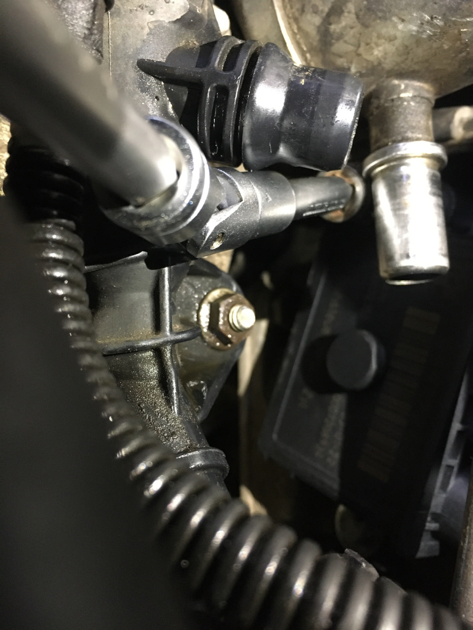 Замена блока накала свечей х5 е70 ( без снятия впускного коллектора ...