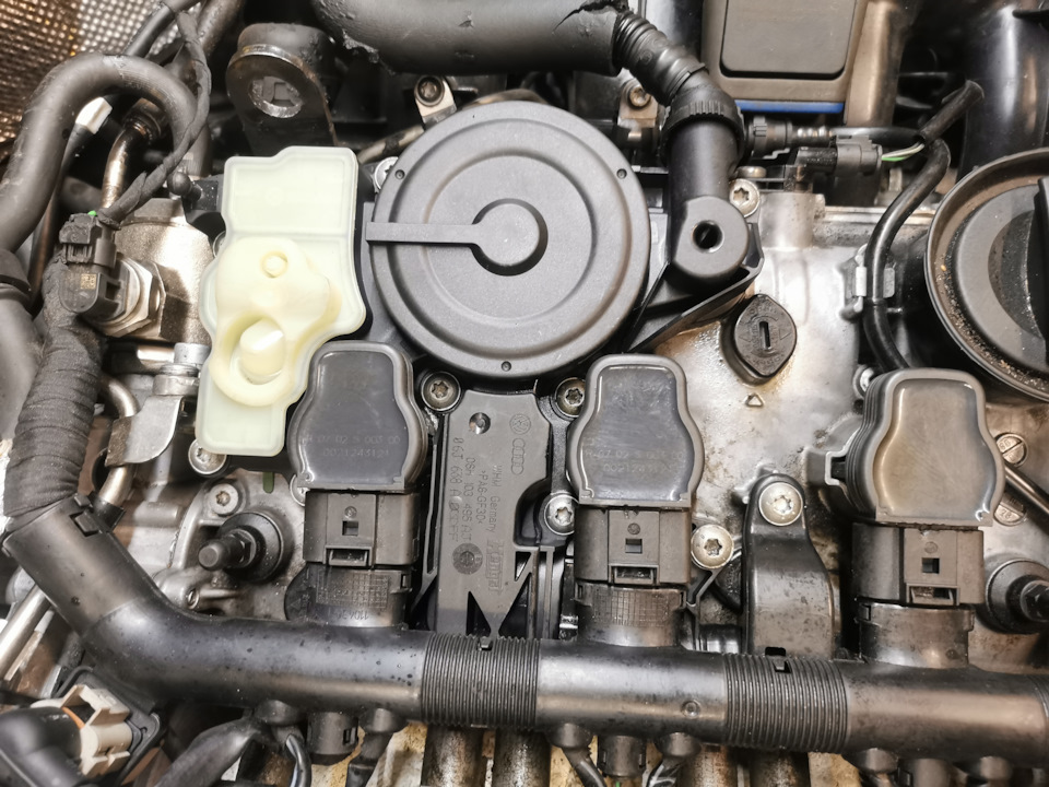 Замена маслоотделителя 06h103495aj — Audi A4 Allroad (B8), 2 л, 2009 ...